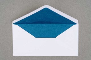 Buste DIN lunghe, bianche con fodera blu